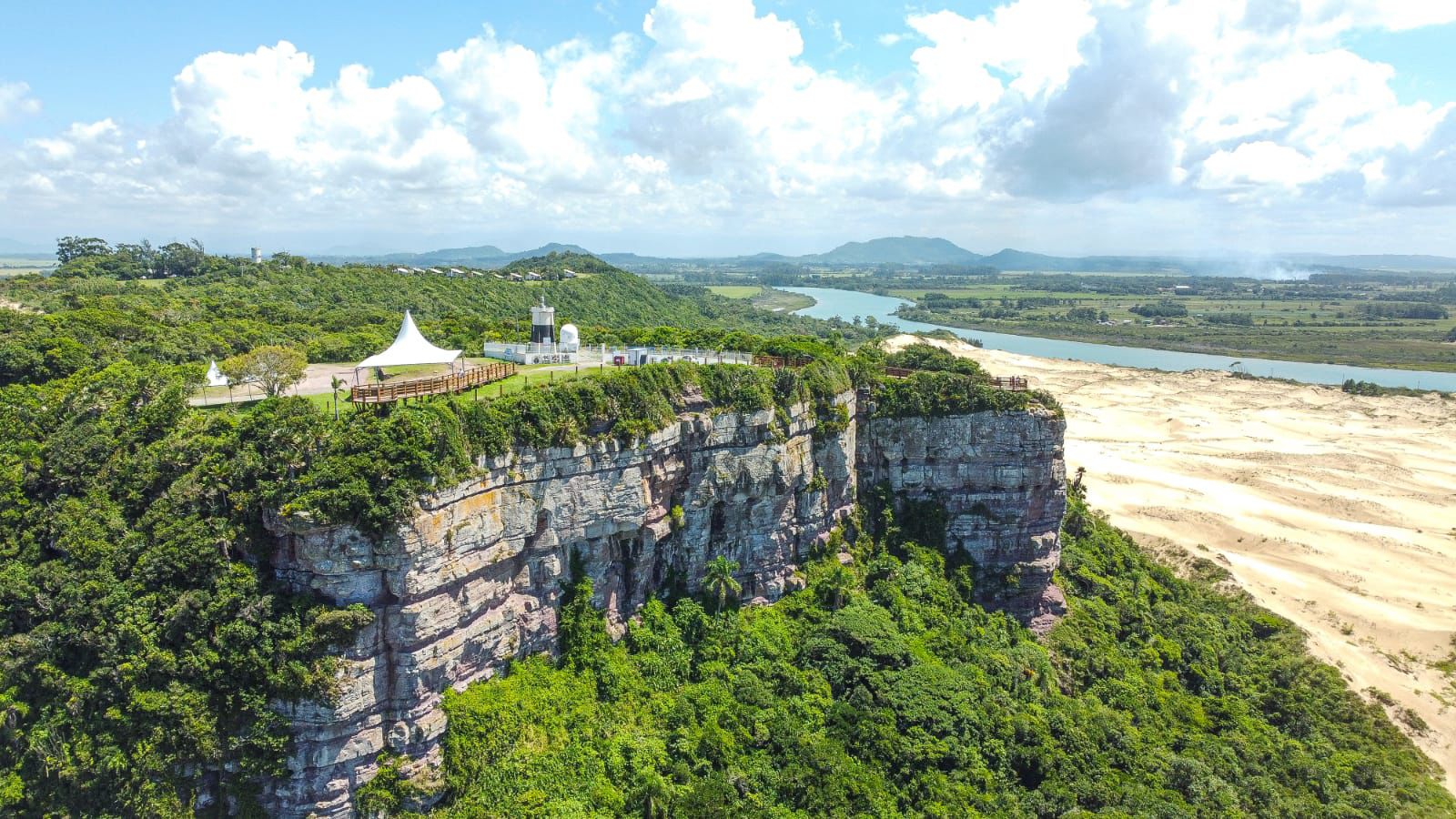 Paisagem da região litorânea