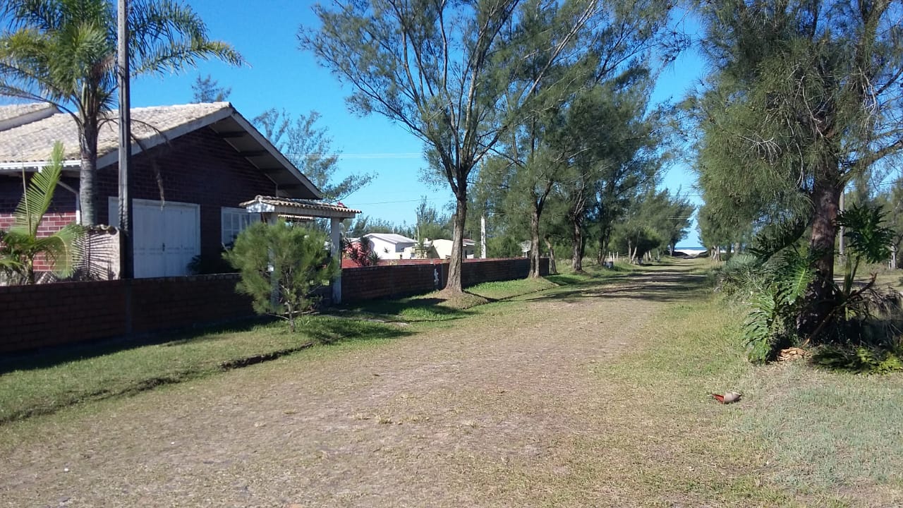 Casa moderna próxima ao litoral