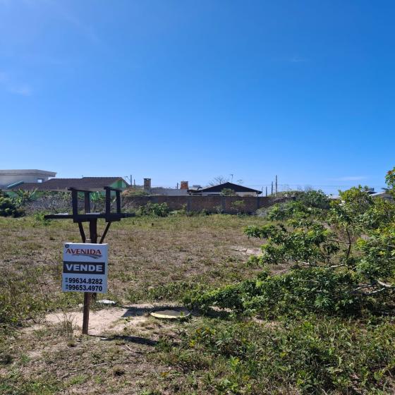 LOTE NA PRAIA PAIQUERÊ